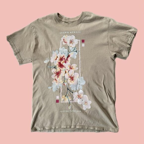 Shawn Mendes Festival Tour 2018 Tee - Official Merch - Picture 1 of 8